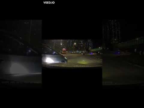 香港車CAM - 銀van 想死行開D啦