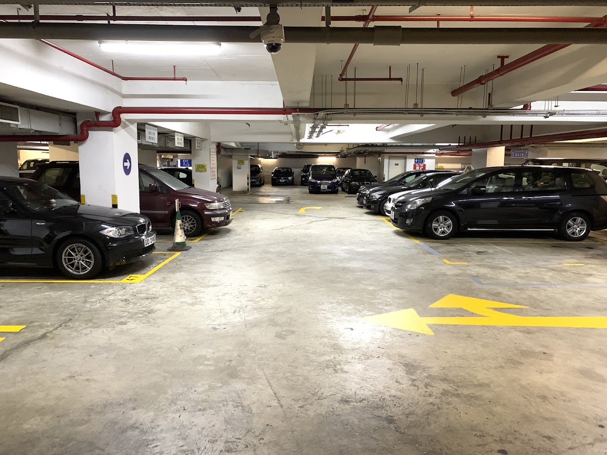 堅城中心停車場 實景照片 7