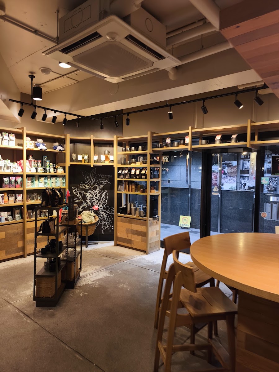 星巴克咖啡 京都三條大橋店(スターバックス コーヒー 京都三条大橋店) 實景照片 5