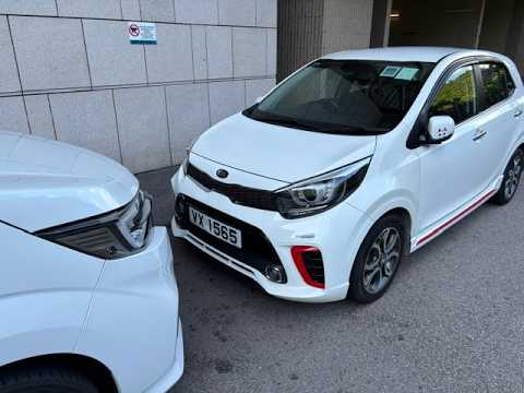 車CAM直擊 - 原來啲人可以咁自私，泊車泊正喺你車頭