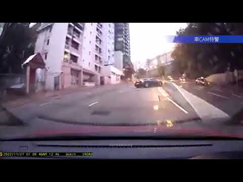 車CAM直擊 - 柴灣道 法拉利失控自炒