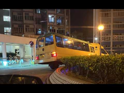 車CAM直擊 - 小巴佬趕收工可以去到幾盡 🤔 騎壆過彎