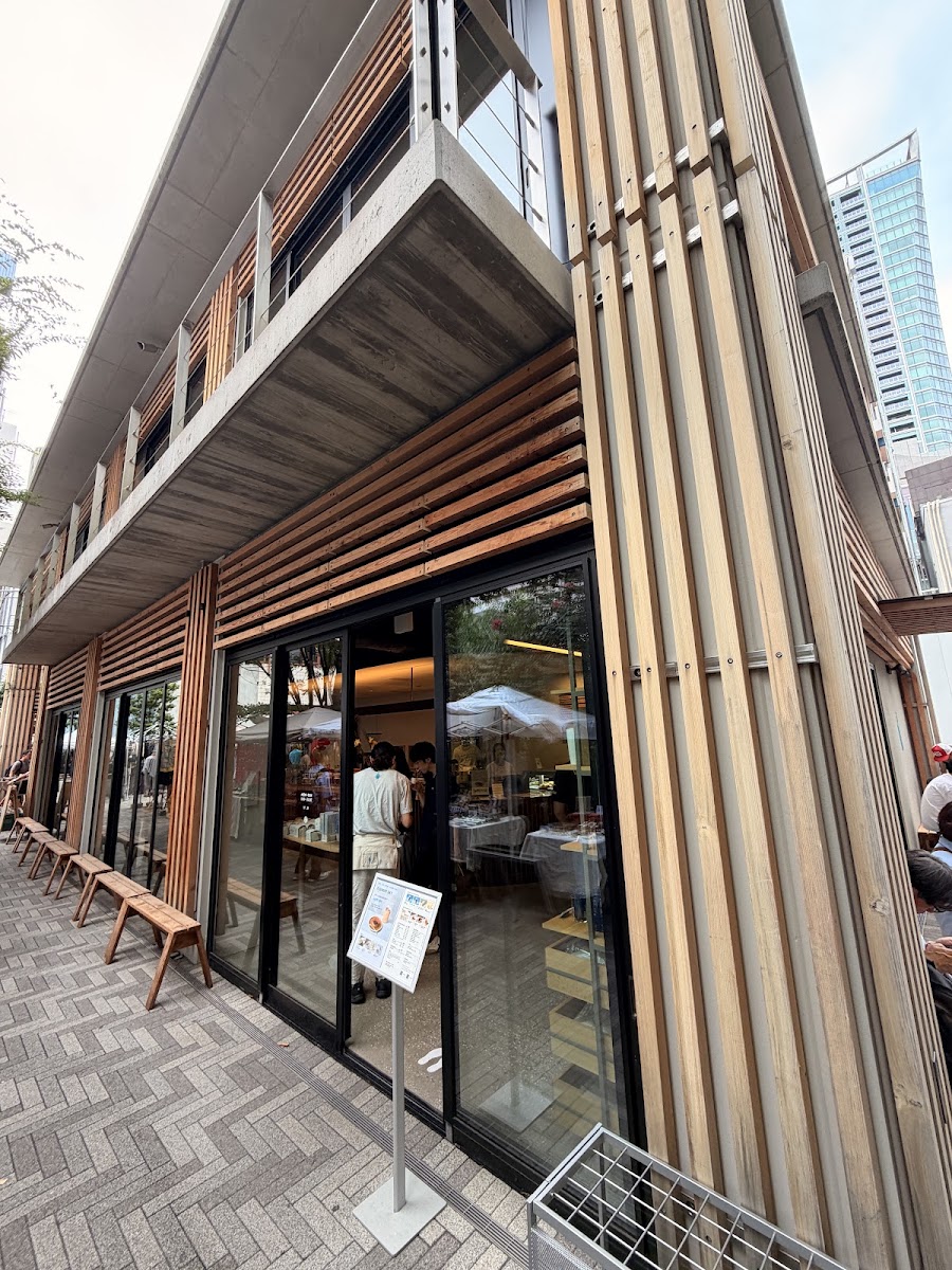 藍瓶咖啡 澀谷北谷公園店(ブルーボトルコーヒー 渋谷北谷公園カフェ) 實景照片 5