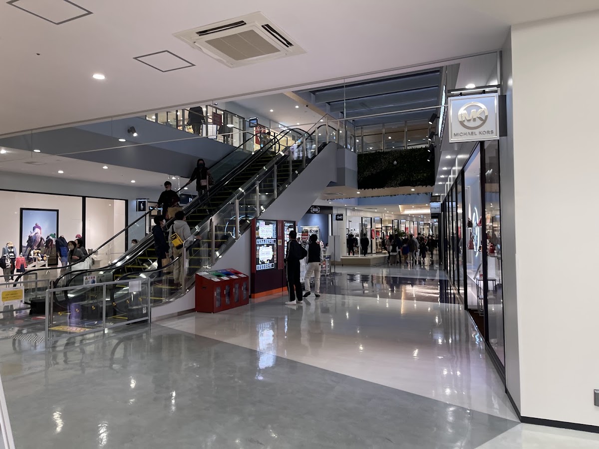 三井 Outlet Park 北陸小矢部（三井アウトレットパーク 北陸小矢部） 實景照片 6
