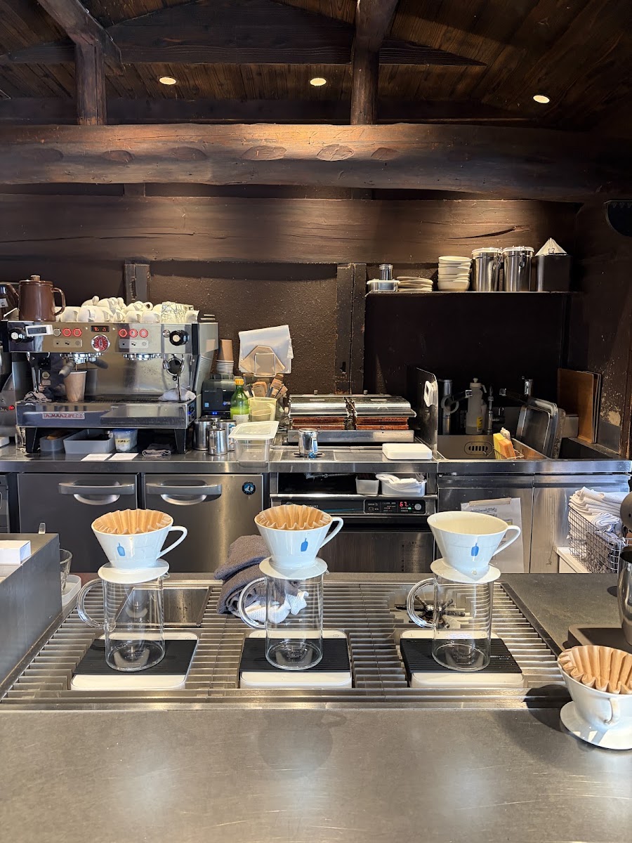 藍瓶咖啡 京都六角店(ブルーボトルコーヒー 京都六角カフェ) 實景照片 7
