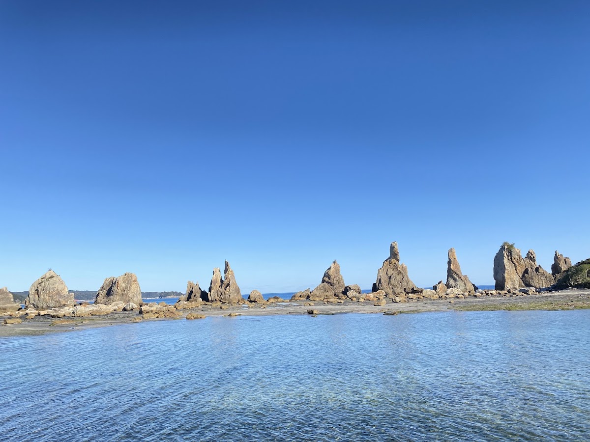 橋杭岩海岸的奇岩怪石