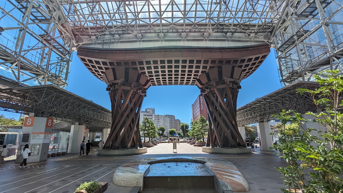 金澤站西口時計停車場（金沢駅西口時計駐車場） 實景照片 9
