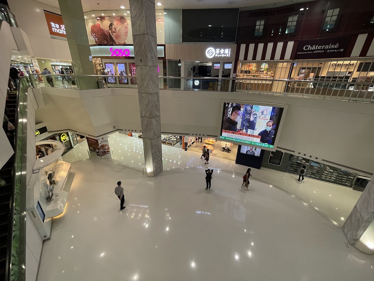 柴灣新翠商場 New Jade Shopping Arcade 停車場 實景照片 5