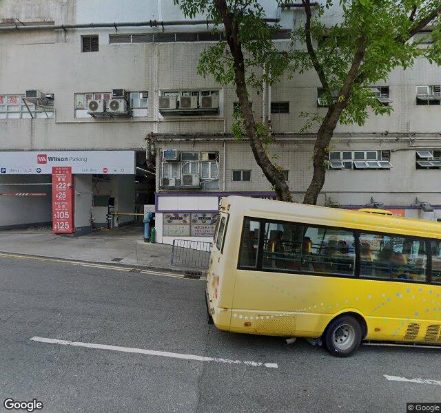 得寶花園停車場