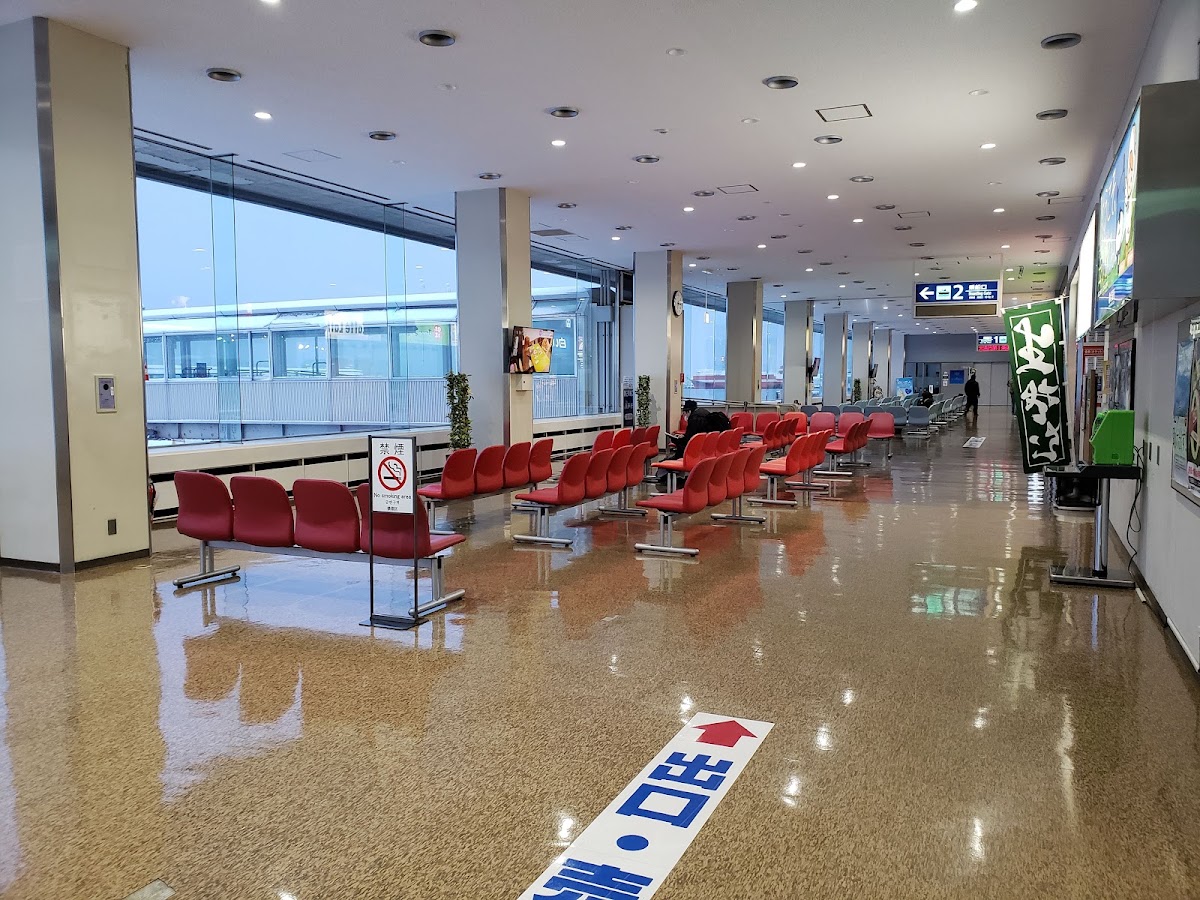 苫小牧港客運碼頭（苫小牧港フェリーターミナル） 實景照片 5