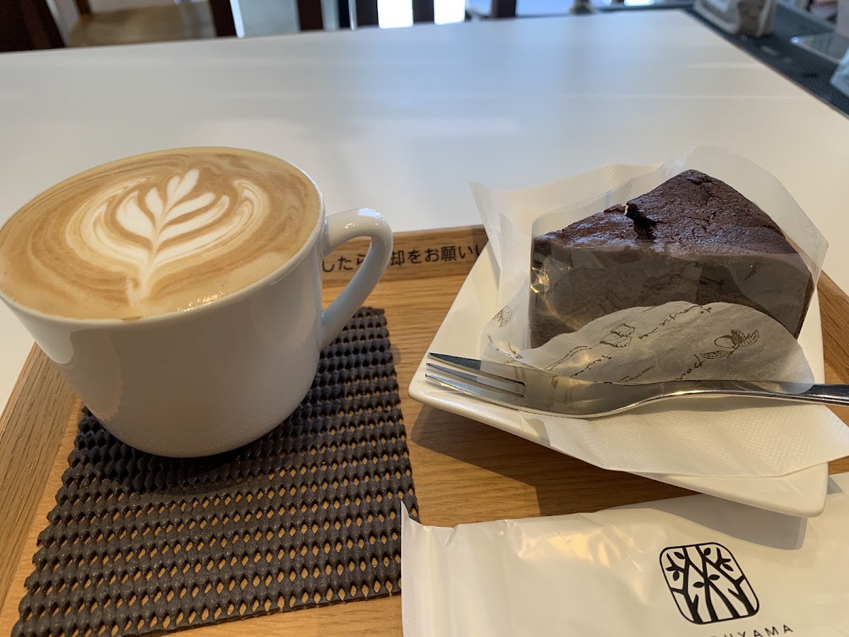 丸山咖啡 Risonare八岳店(丸山珈琲 リゾナーレ八ヶ岳店) 實景照片 3