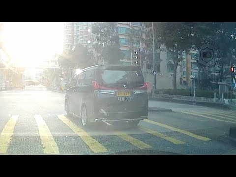 車CAM直擊 - 中港L RY457 你望緊乜？無啦啦衝紅燈出去