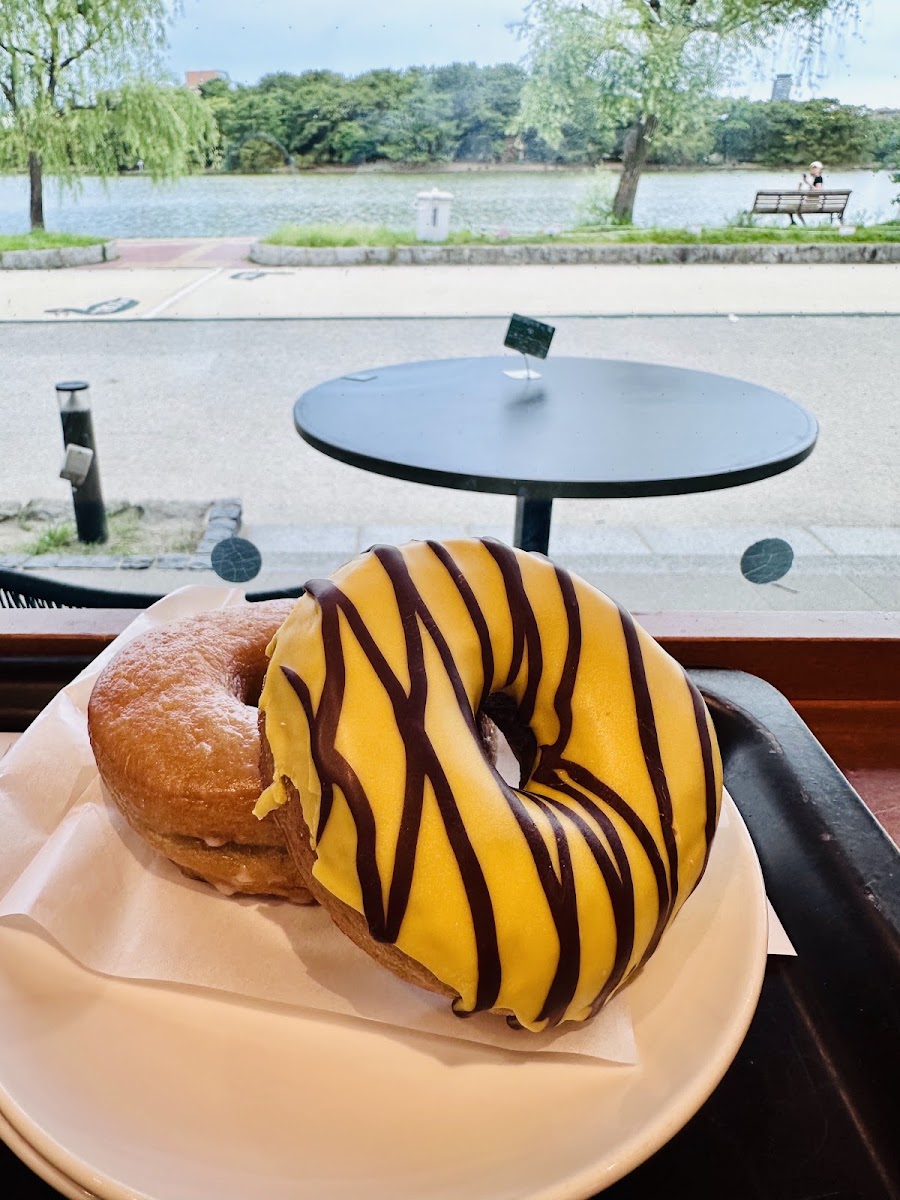 星巴克咖啡 福岡大濠公園店(スターバックス コーヒー 福岡大濠公園店) 實景照片 3