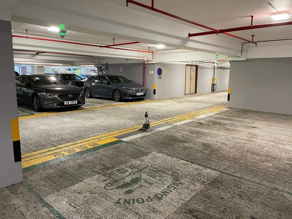 北角政府合署停車場 實景照片 1
