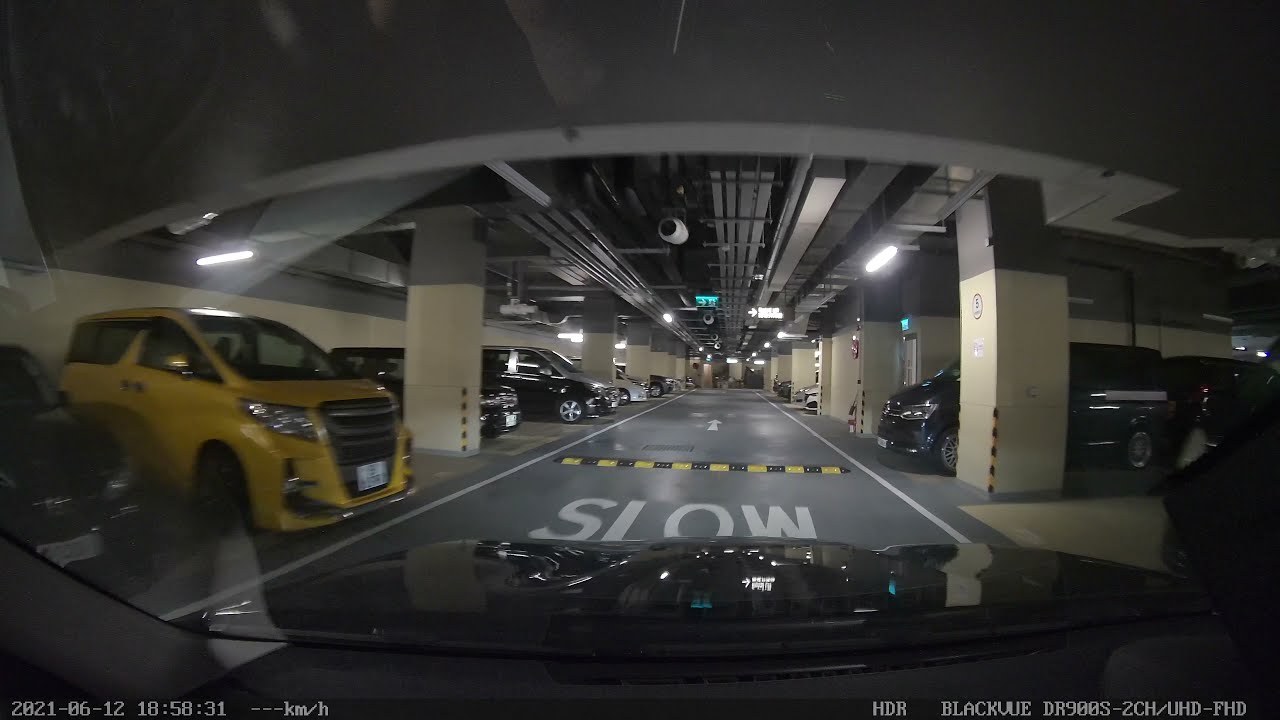 香港泊車好去處 - 東涌世茂喜來登酒店 T Bay 灣景薈商場停車場 (入)