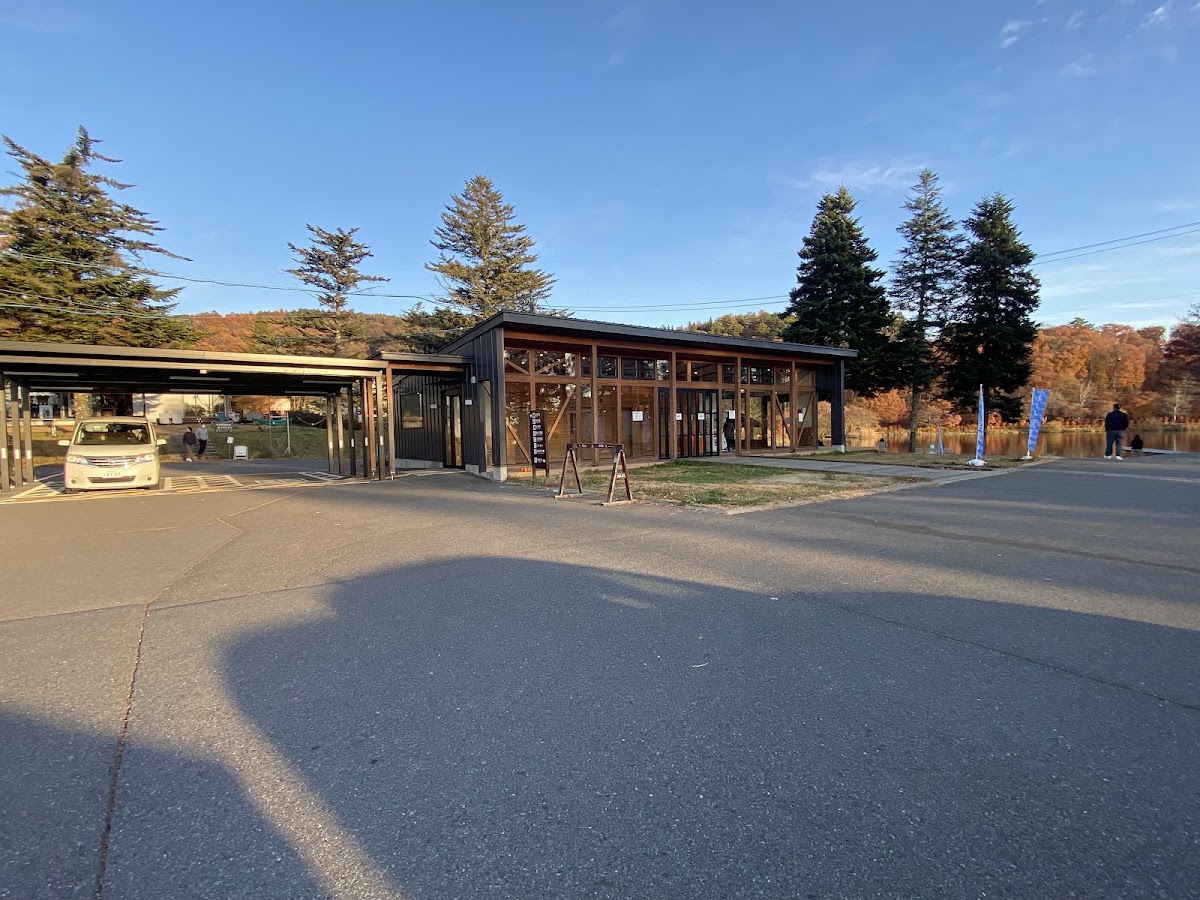道之驛 維納斯防線蓼科湖（道の駅 ビーナスライン蓼科湖） 實景照片 8
