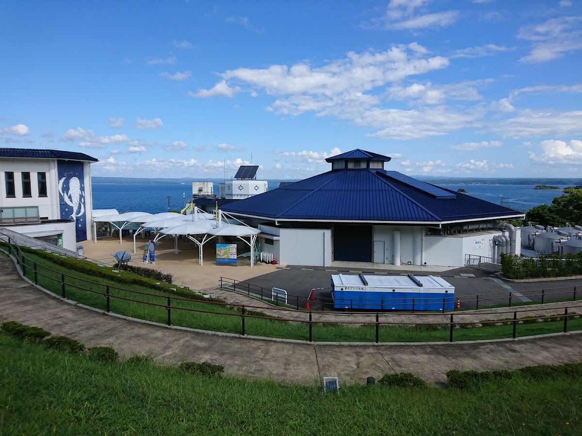 水族館戶外建築與海景