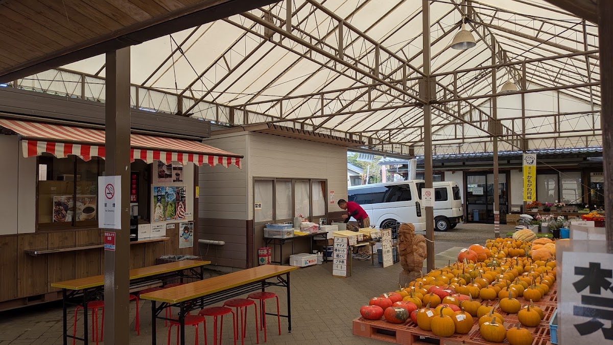 道之驛 加茂川圓城（道の駅 かもがわ円城） 實景照片 1