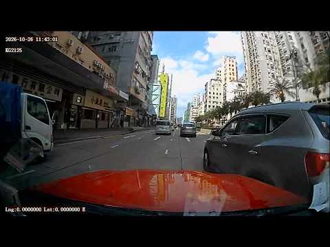 車CAM直擊 - 後上平排硬CUT，砵住都仲要夾硬入，唔擺你上嚟都唔得啦 (等收信)