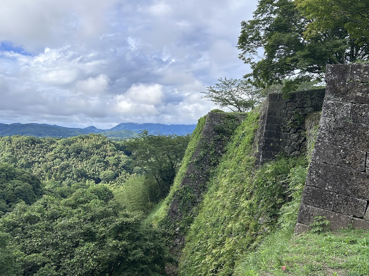 岡城石垣與遠山雲海