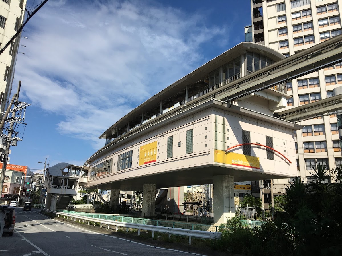 美榮橋站戶外完整建築外觀