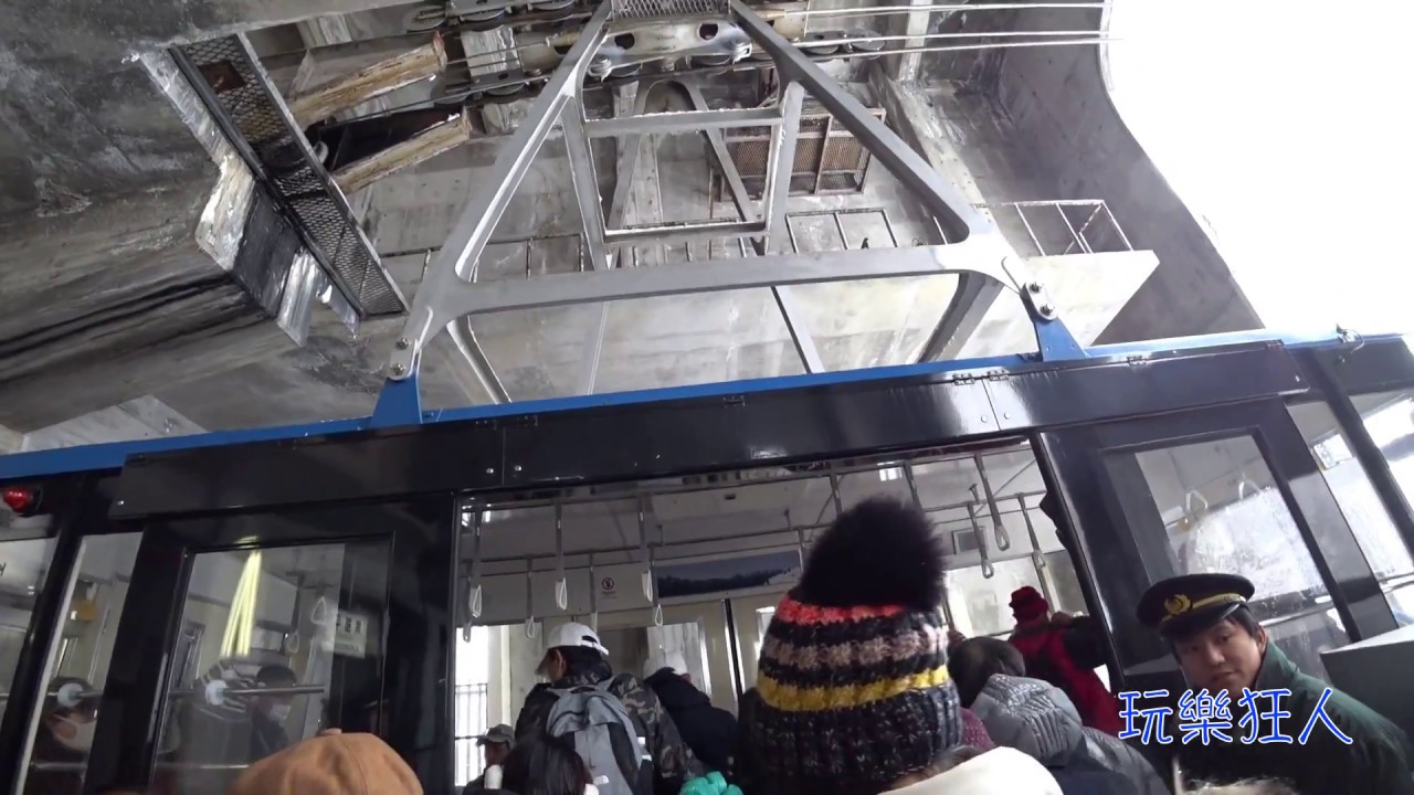 「黑部立山」搭乘《立山空中纜車》由「黑部平」前往「大觀峰」,體驗全日本無支柱最大的空中纜車!