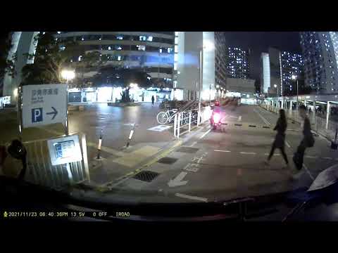 車CAM直擊 - 好似呢期興玩呢啲，外賣電單車都唔執輸