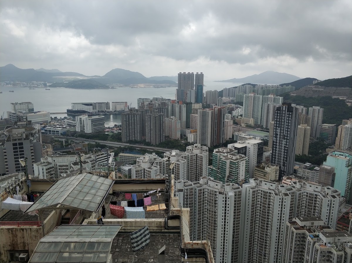 興民商場停車場 實景照片 10