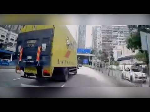 車CAM直擊 - 舞龍貨車大哥 你遲早一鑊