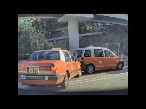 車CAM直擊 - 咁都可以撞？今朝美孚新邨附迎一帶真係多謝你