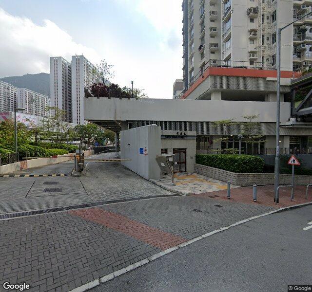 彩興苑停車場