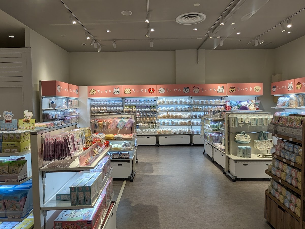 吉伊卡哇專賣店內部陳列貨架