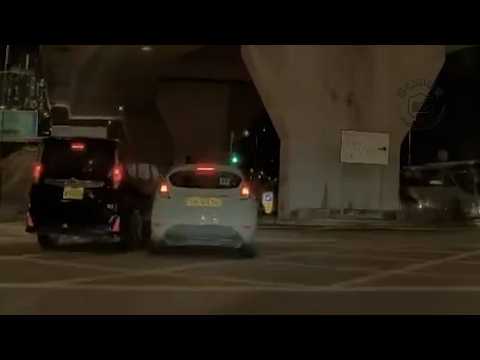 車CAM直擊 - P牌仔花式搏重考 右轉線直去撞車