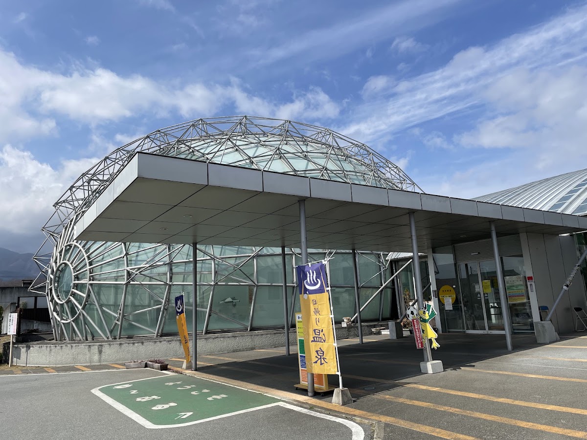 道之驛 韮崎(道の駅 にらさき)