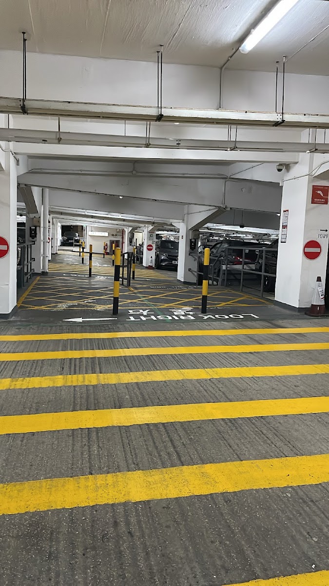 上環林士街停車場 實景照片 2