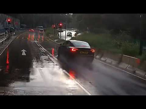 車CAM直擊 - 一早紅晒都唔停 用One Pedal用到唔記得有迫力阿？
