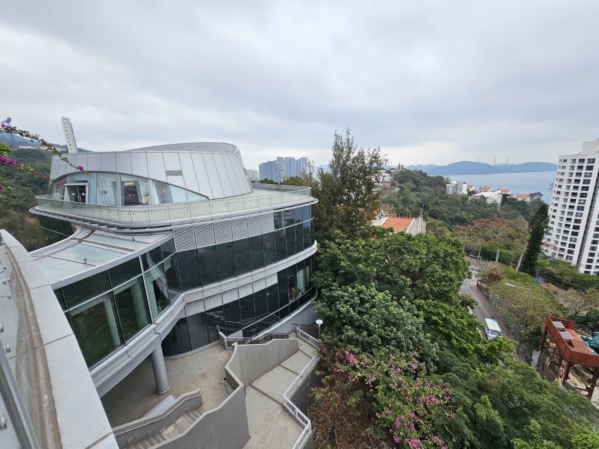 香港大學李嘉誠醫學院 Li Ka Shing Faculty of Medicine 停車場 實景照片 6