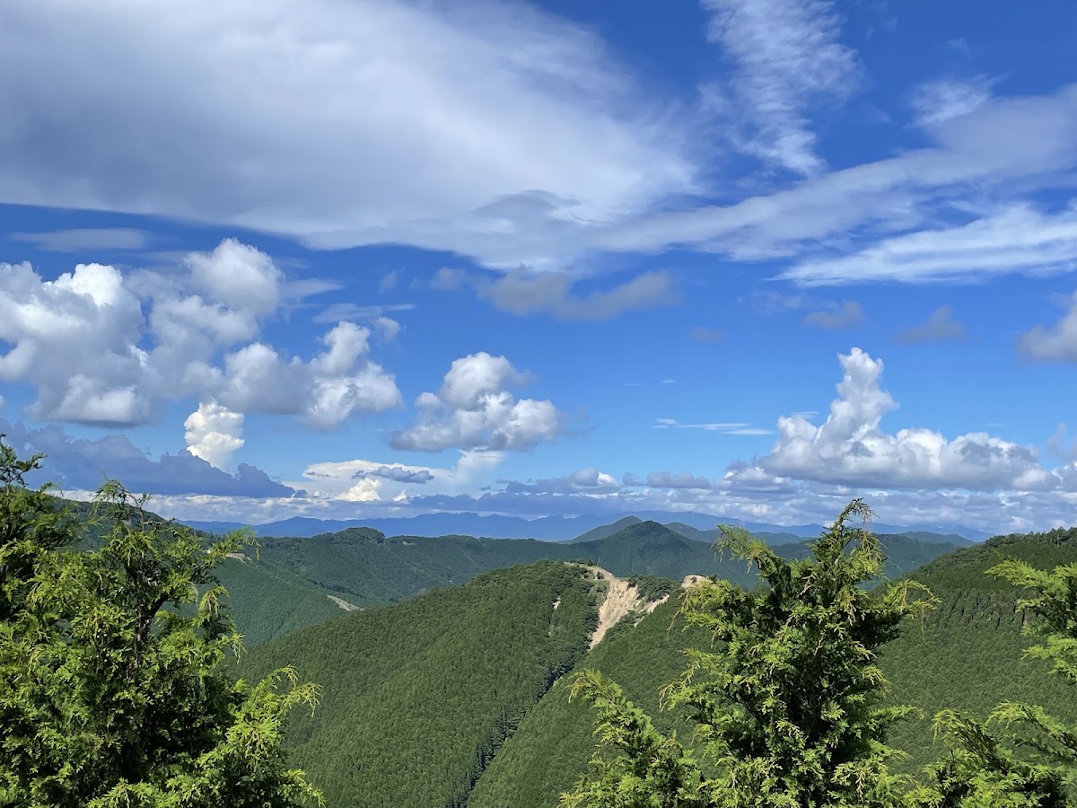 道之驛 田邊市龍神護摩山天空塔（道の駅 田辺市龍神ごまさんスカイタワー） 實景照片 1
