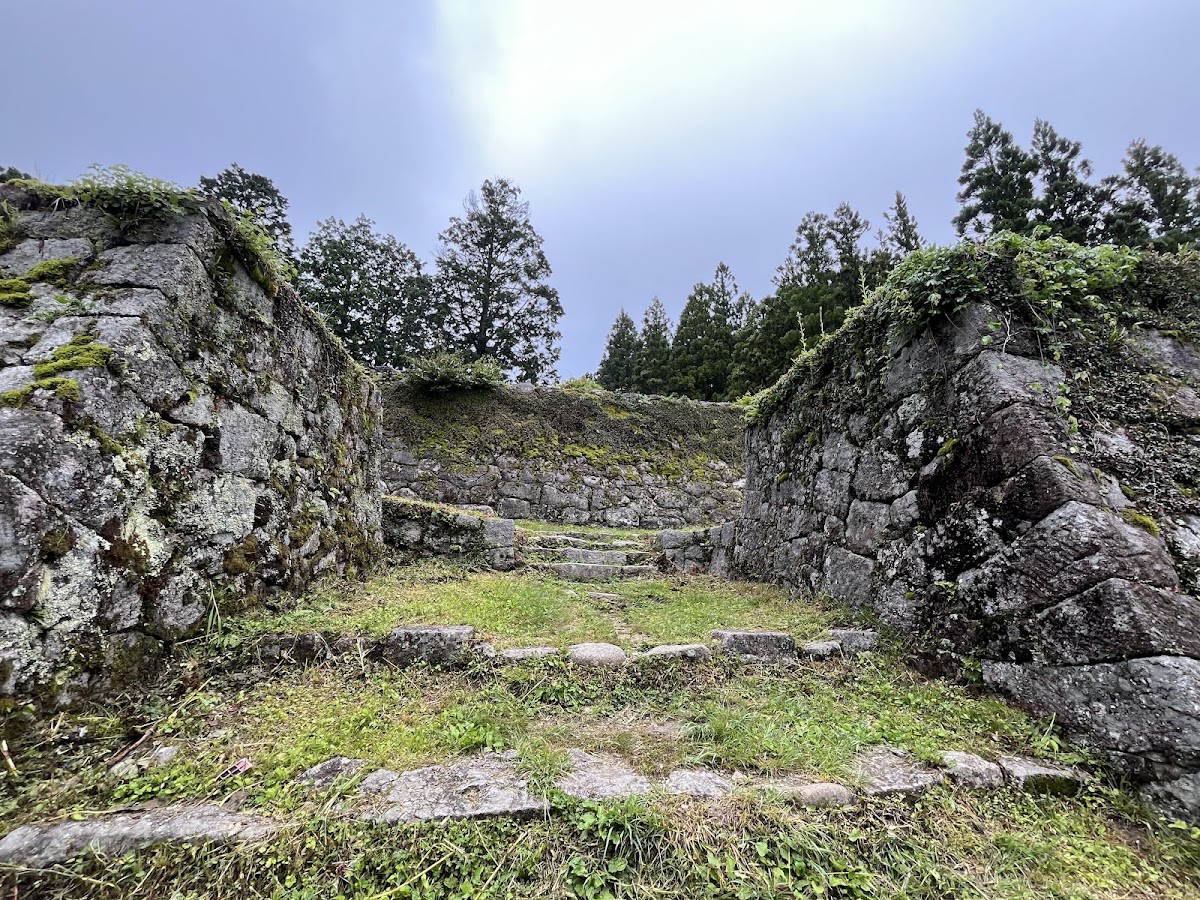 岩村城遺址石牆通道