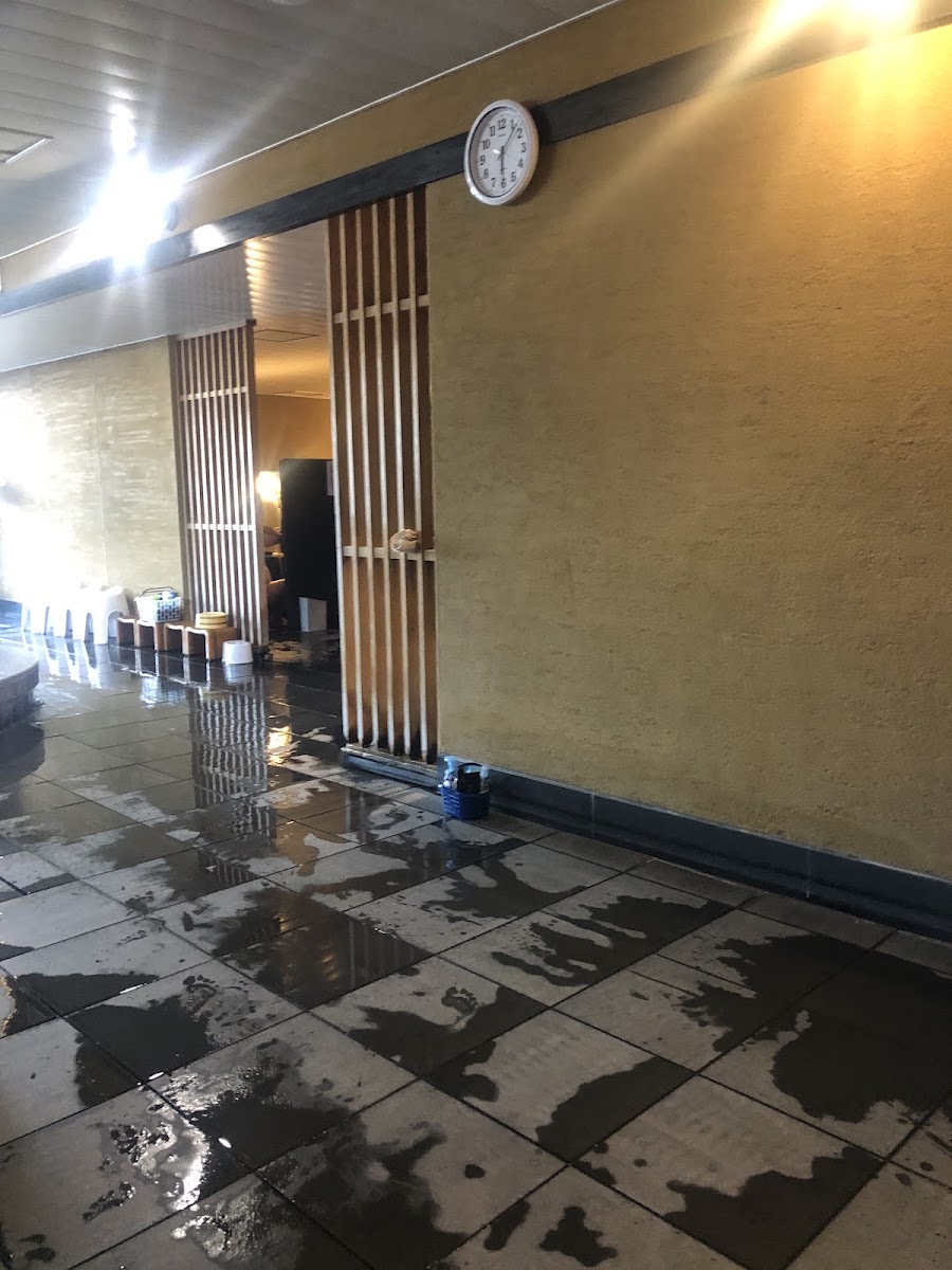 日式溫泉大廳走廊