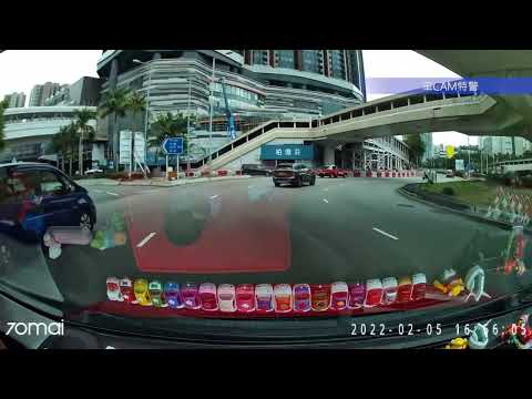 車CAM直擊 - 淘寶牌係咁樣教入迴旋處？