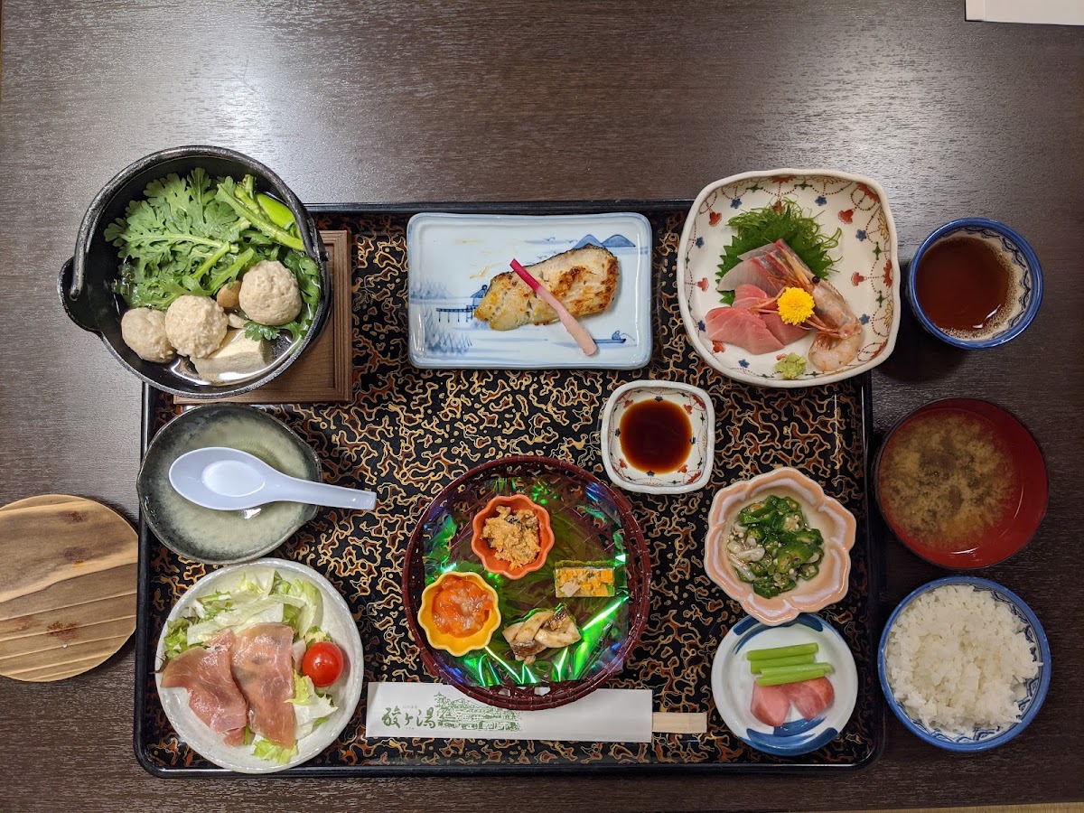 豐富的日式溫泉懷石料理