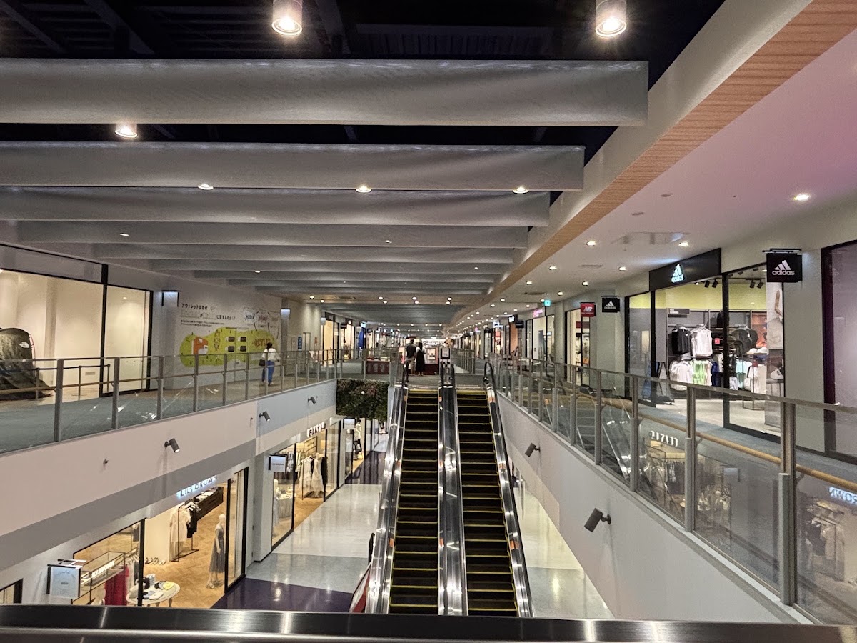 三井 Outlet Park 北陸小矢部（三井アウトレットパーク 北陸小矢部） 實景照片 10
