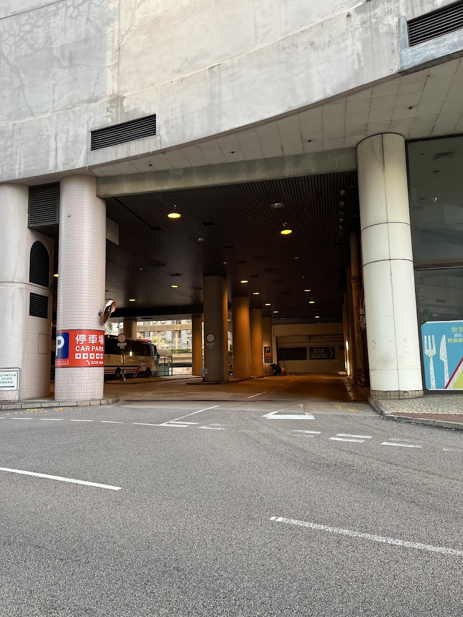 荃灣海濱廣場 Riviera Plaza 停車場 實景照片 5