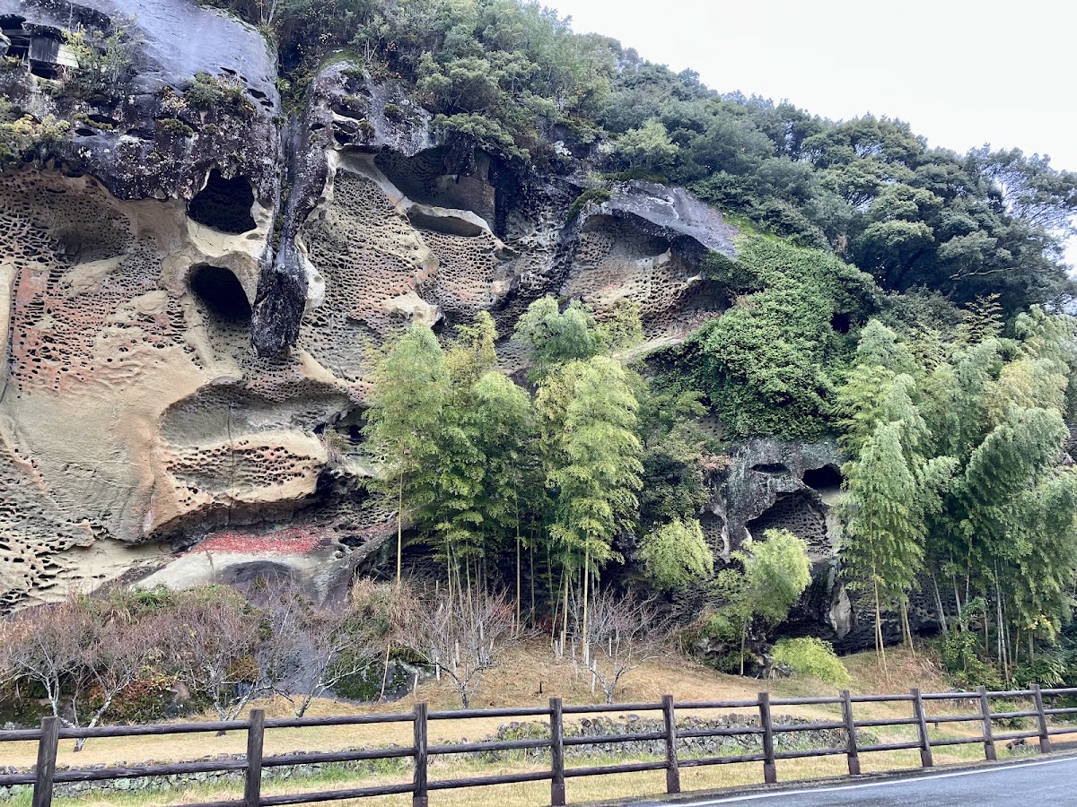 道之驛 蟲喰岩(道の駅 虫喰岩) 實景照片 2