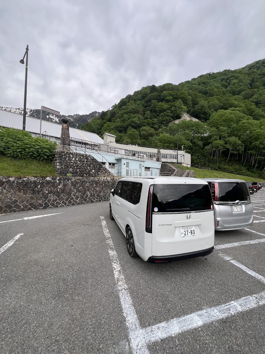 扇澤站轉乘停車場（扇沢駅駐車場） 實景照片 10