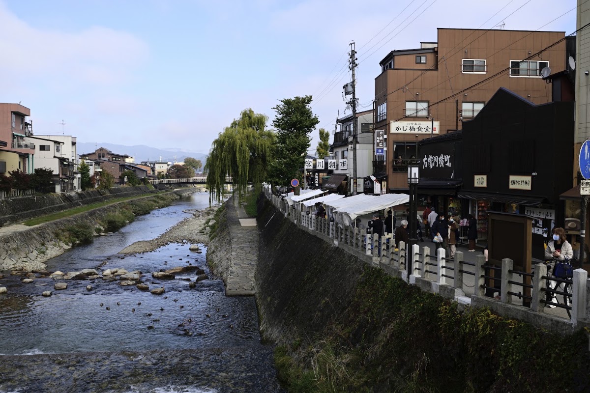 宮川與兩側街道的遠景
