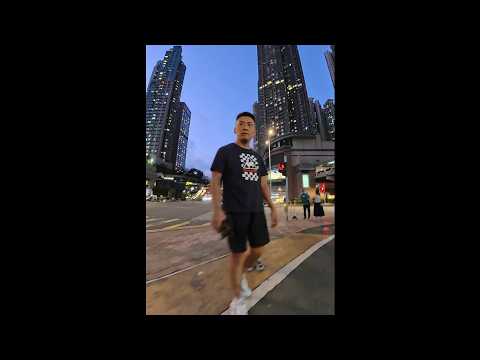 車CAM直擊 - 唐俊街呢位男士 何解要伸手襲擊一位單車徑踩單車嘅人？
