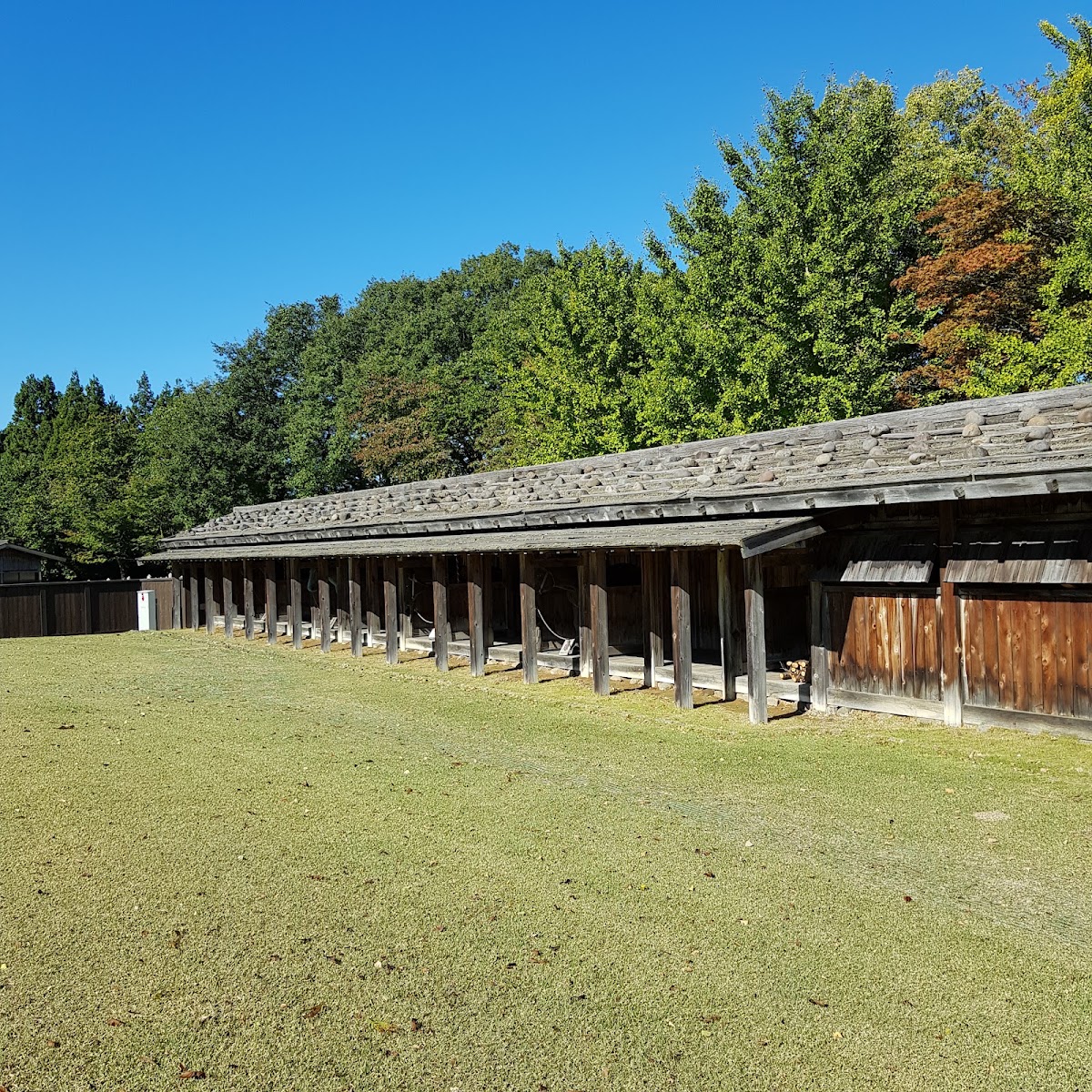 根城長廊木造建築外觀
