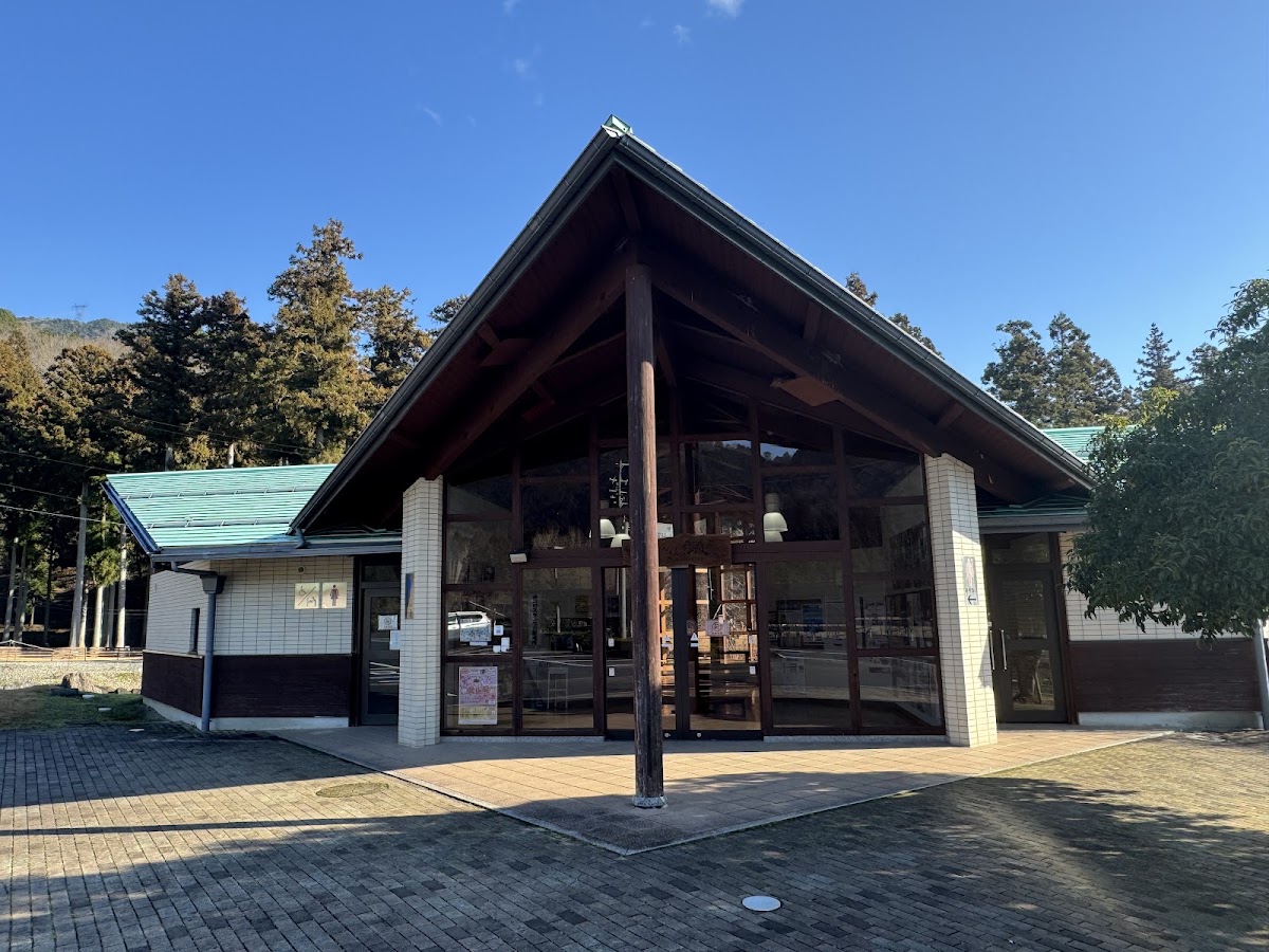 道之驛 夢燦燦谷汲(道の駅 夢さんさん谷汲) 實景照片 2